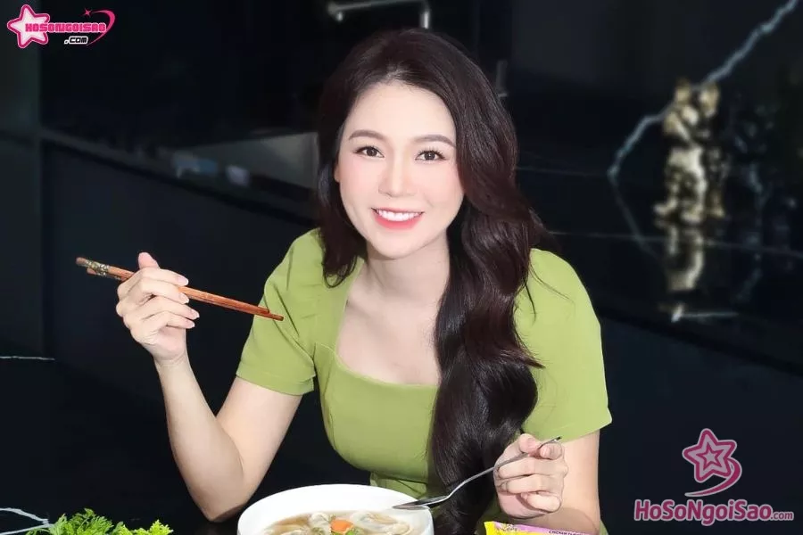 Hình ảnh hotgirl Sam