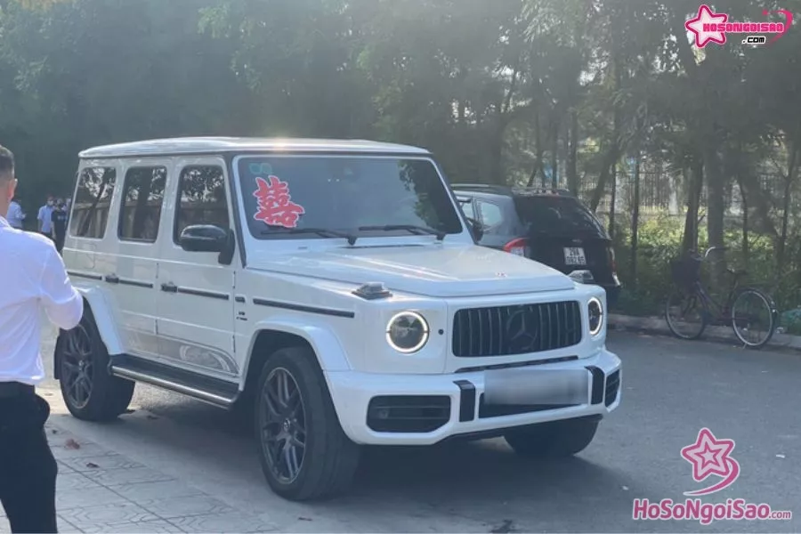 Bố Doãn Hải My lái xe sang đưa cô về Thái Bình để đám cưới