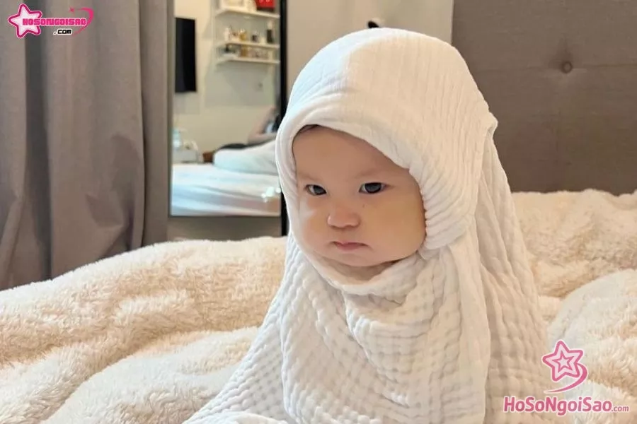 Một trong những bức ảnh thu hút triệu tim trên tài khoản cá nhân của Pamyeuoi