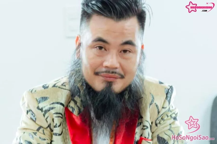Tiểu sử Hưng BaBa