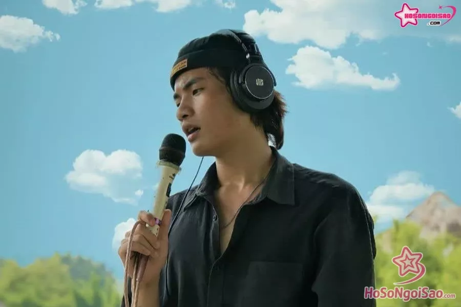 Tiểu sử Mikelodic