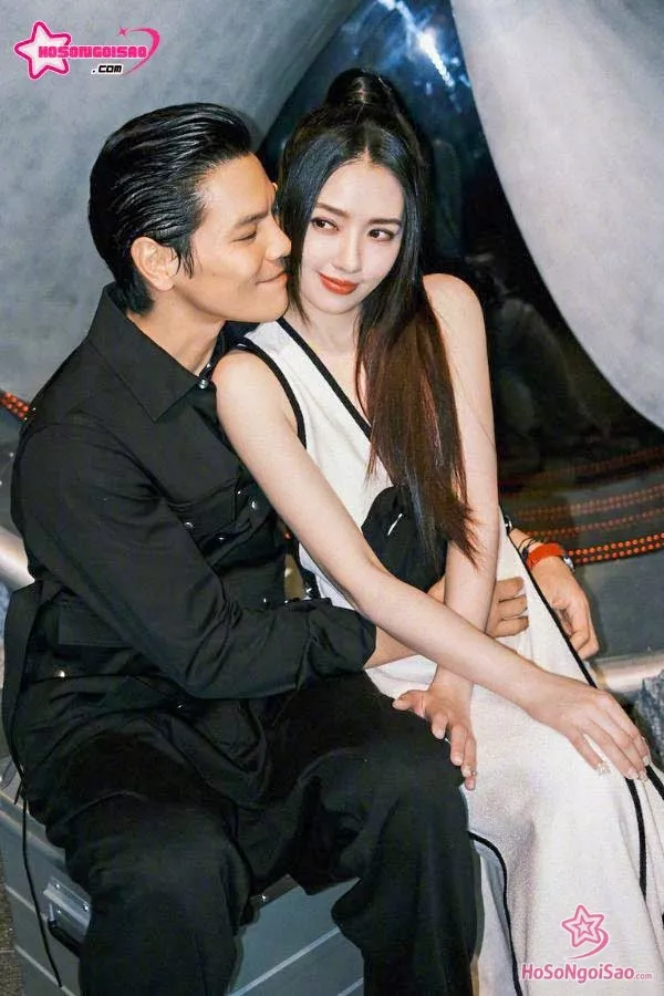 Hướng Tá, Hướng Tả (Jacky Heung)