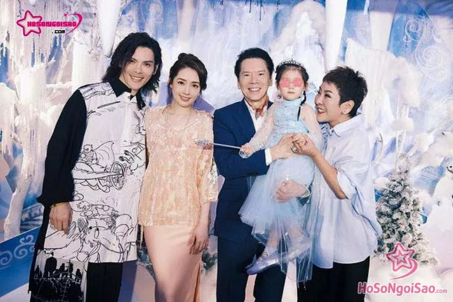 Hướng Tá, Hướng Tả (Jacky Heung)