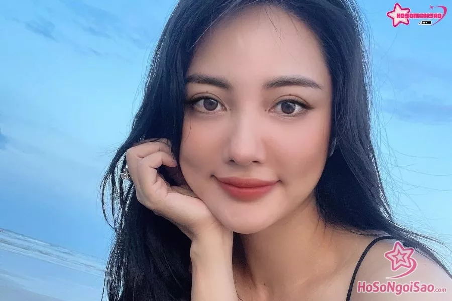 Tạ Kim Anh 
