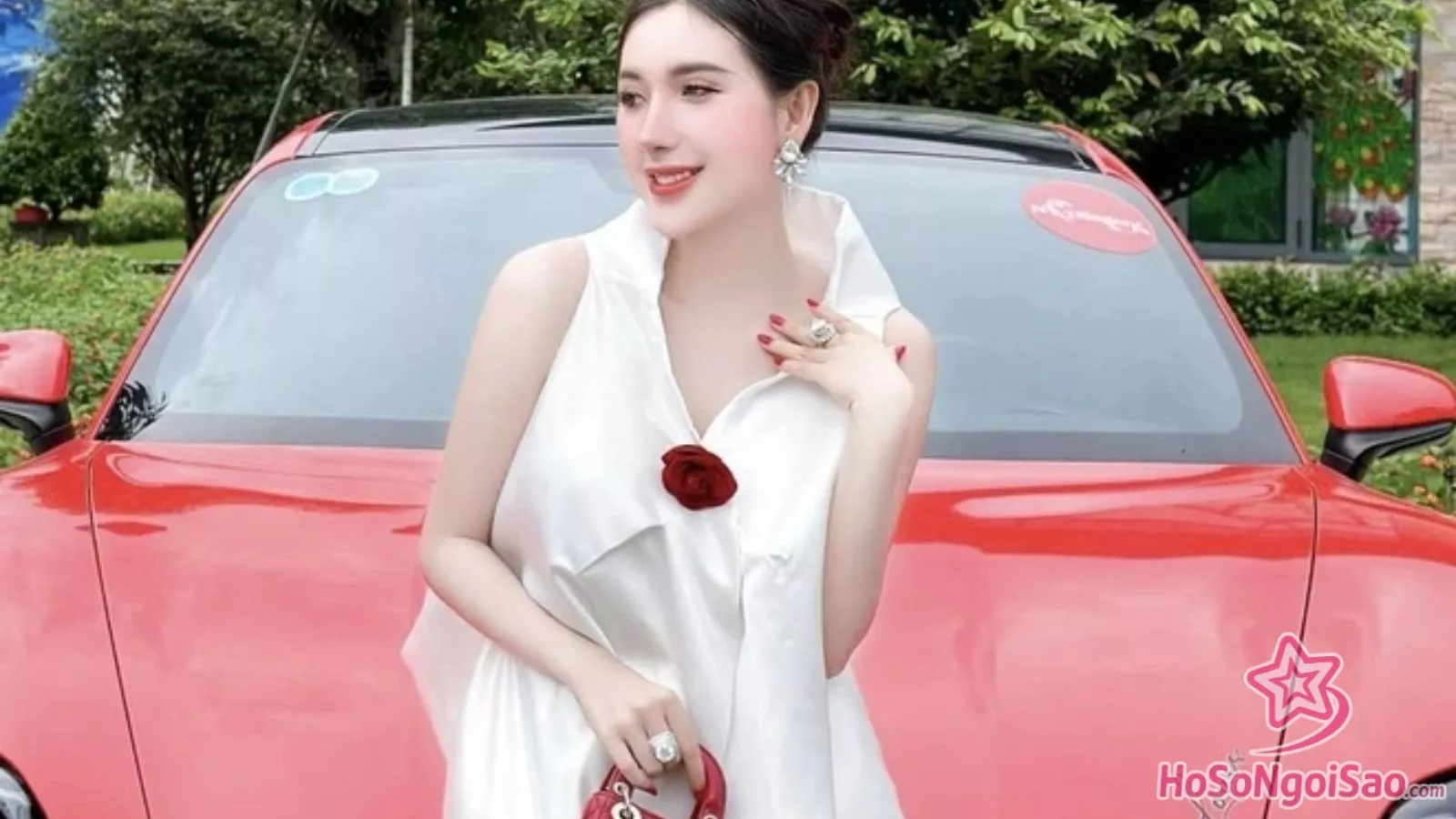 Ngân Collagen Và “Ma Thuật” Nhân Giá Vốn Lên 18 Lần