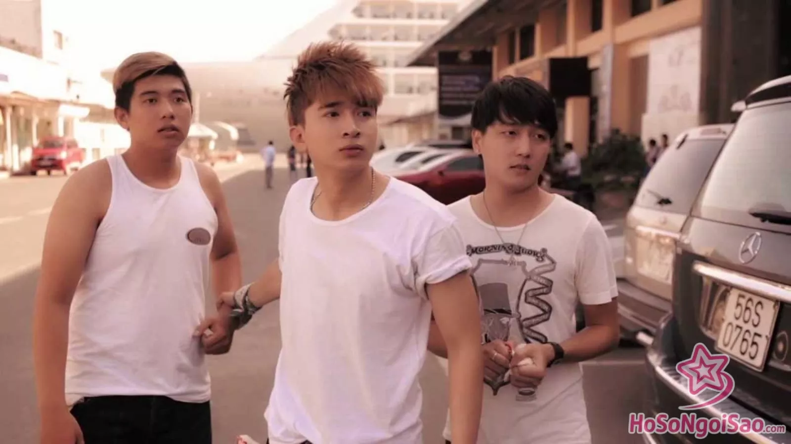 Không Quan Tâm – Chi Dân | Official Music Video