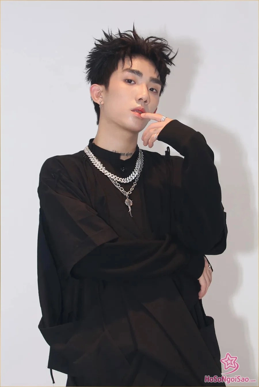 Ca sĩ, rapper, nhạc sĩ