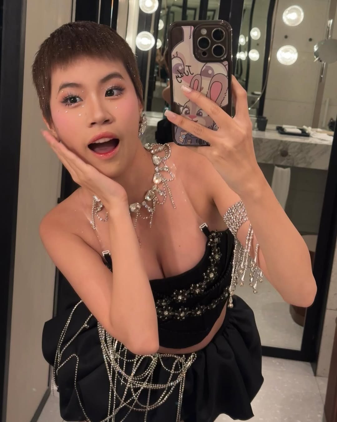 Rapper, ca sĩ kiêm nhạc sĩ sáng tác