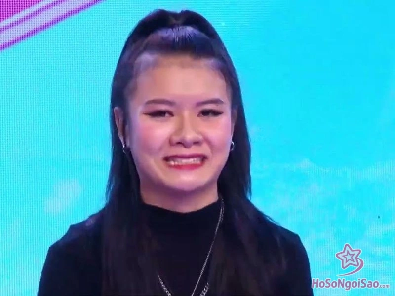 Nhan sắc Xuân Ca trước khi phẫu thuật