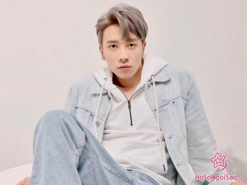 Nicky trước khi nổi bật