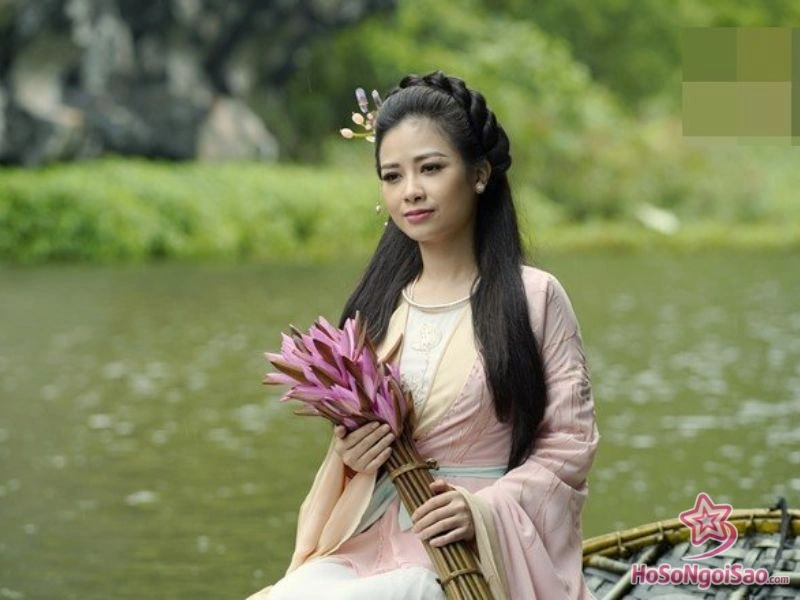 Dương Hoàng Yến lấn sân sang điện ảnh và truyền hình