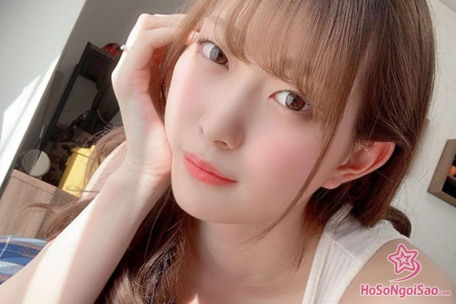 Akari Mitani