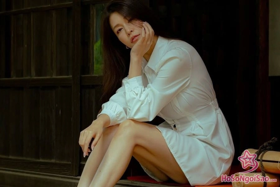 Banner Mary Tachibana