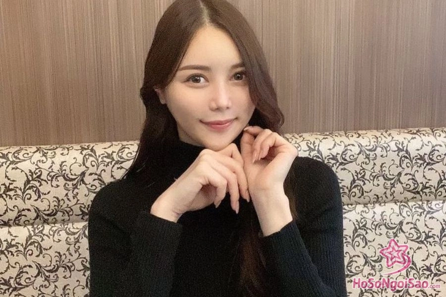 Banner Miu Shiramine