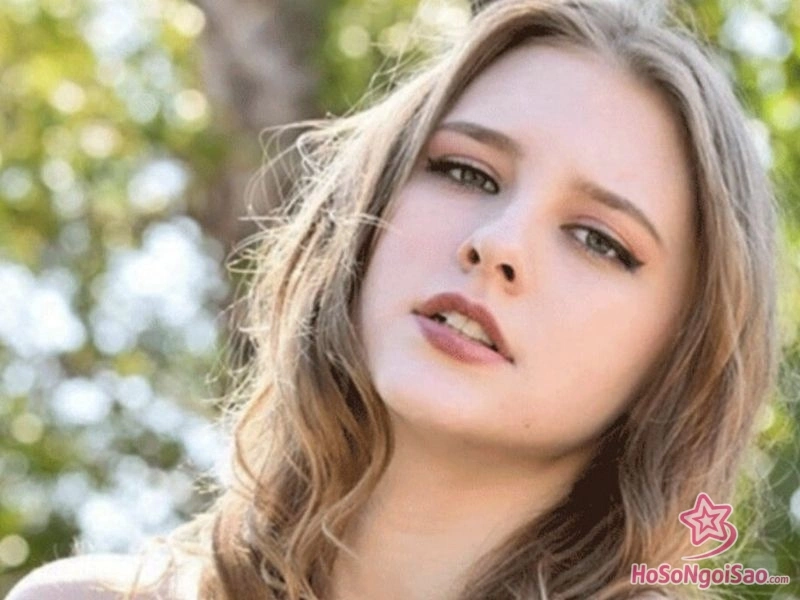 Bước ngoặt thay đổi cuộc đời của Melody Marks