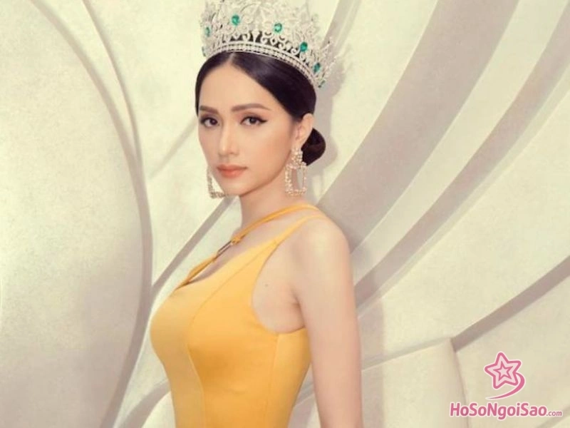 Hành trình sự nghiệp âm nhạc của Hương Giang Idol