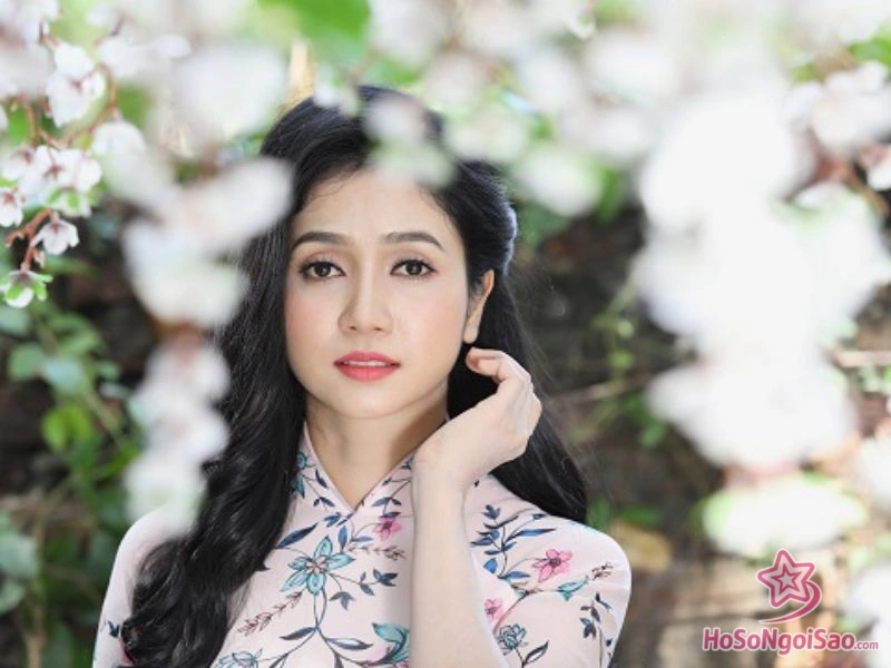 Tiểu sử và xuất thân Phương Anh