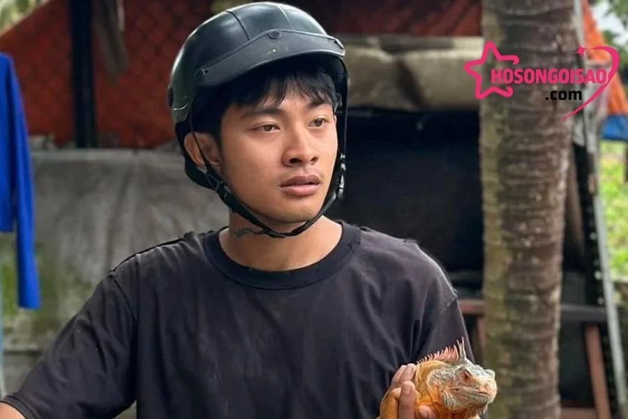 suc hut cua anh den tu hinh anh doi thuong va su chan chat Lê Tuấn Khang Và Hành Trình Nổi Tiếng Từ Mạng Xã Hội Sức hút của anh đến từ hình ảnh đời thường và sự chân chất