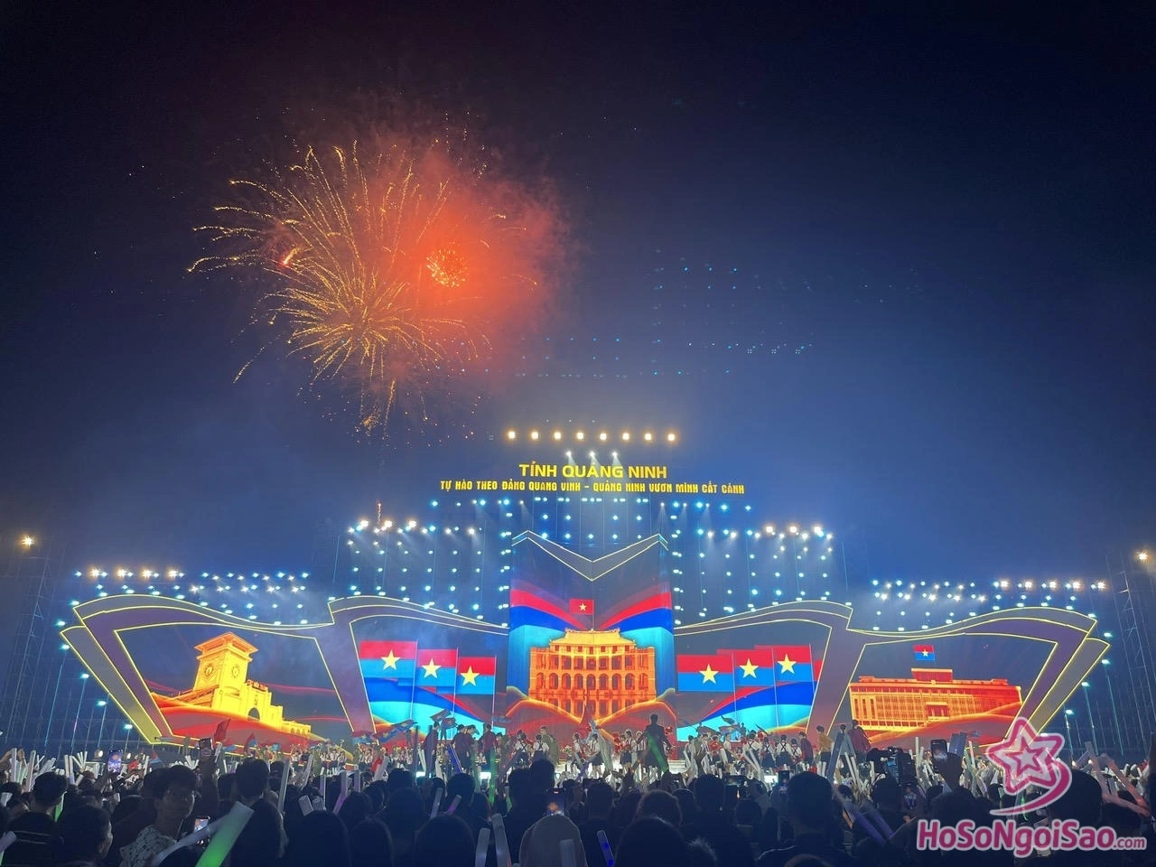 Mỹ Tâm – Tùng Dương tỏa sáng, làm bùng nổ concert 50.000 người