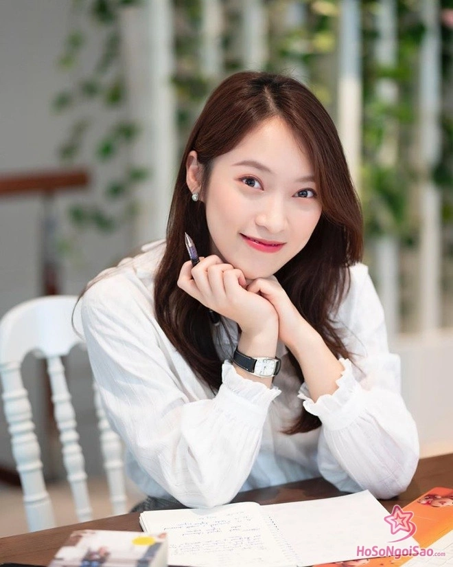 Khánh Vy: Từ “Hot Girl 7 Thứ Tiếng” Đến Biểu Tượng Truyền Cảm Hứng Toàn Năng