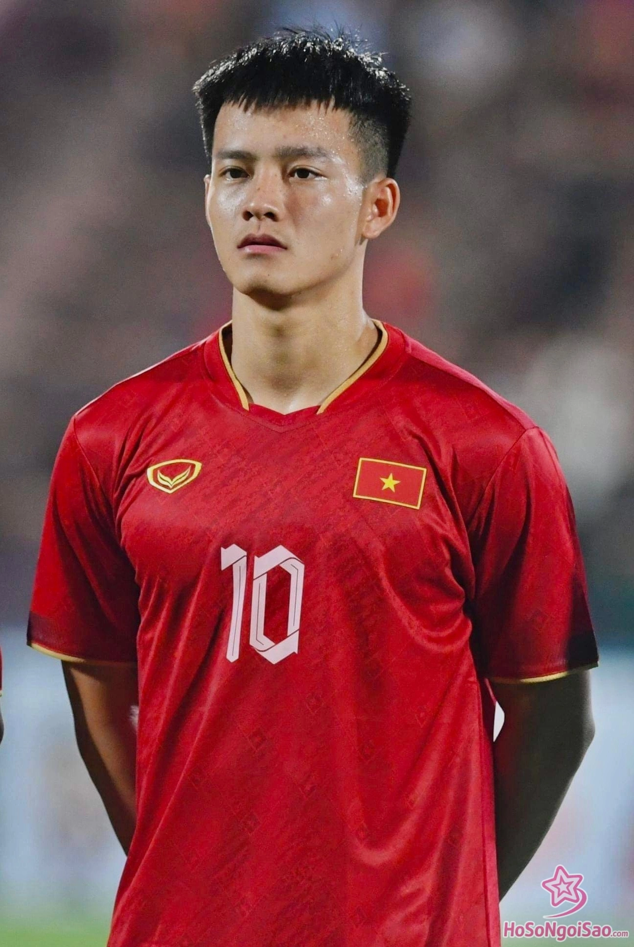 Nguyễn Thanh Nhàn: Hành Trình Cầu Thủ Triển Vọng Của Bóng Đá Việt Nam