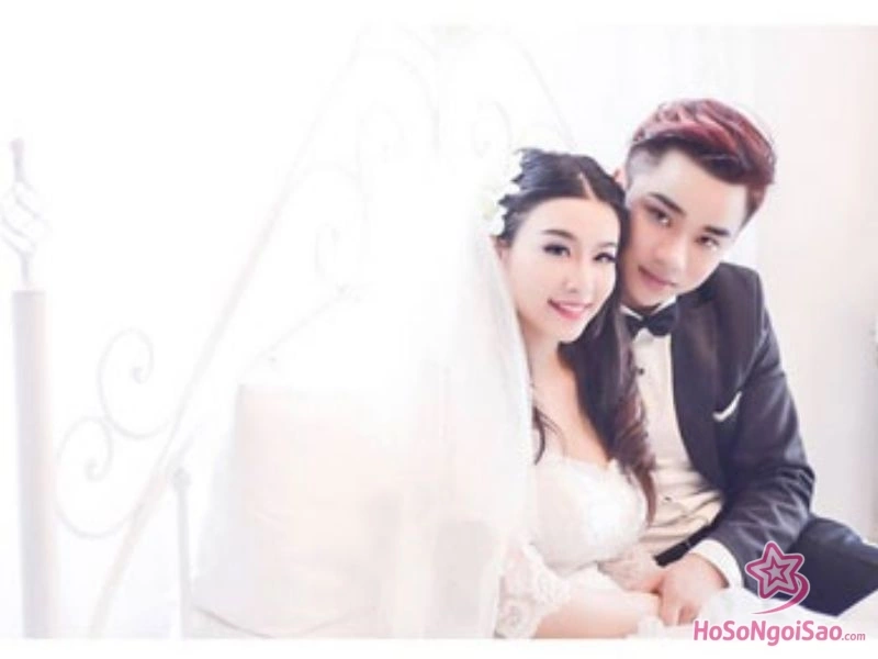 dau an kho quen cung nam dien vien huu cong Linh Miu là ai? Tiểu sử, sự nghiệp và đời tư mới nhất của nữ diễn viên Dấu ấn khó quên cùng nam diễn viên Hữu Công