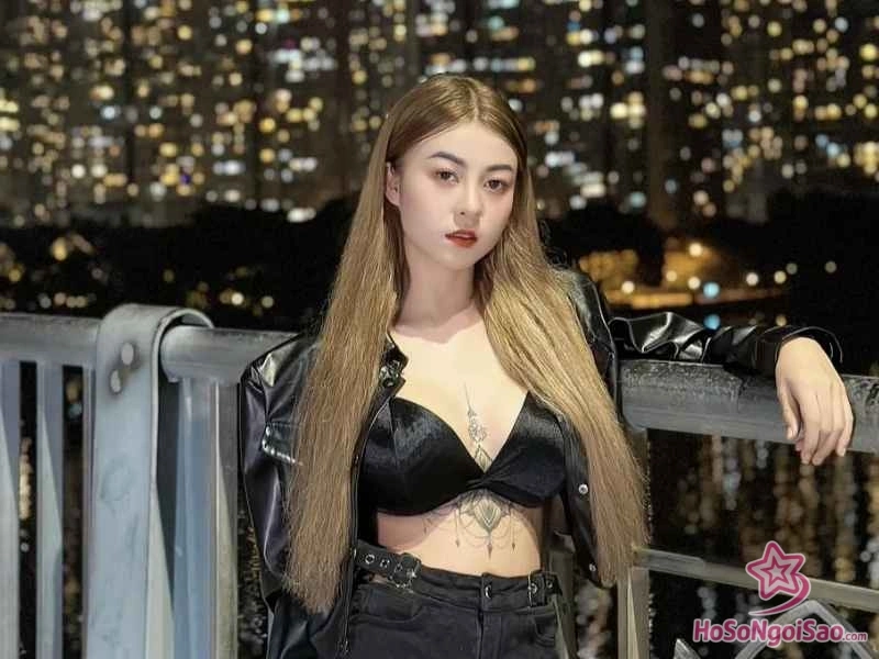 hana cam tien la ai Hana Cẩm Tiên Là Ai? Giải Mã "Hiện Tượng Âm Nhạc" Triệu View Miền Tây Hana Cẩm Tiên Là Ai