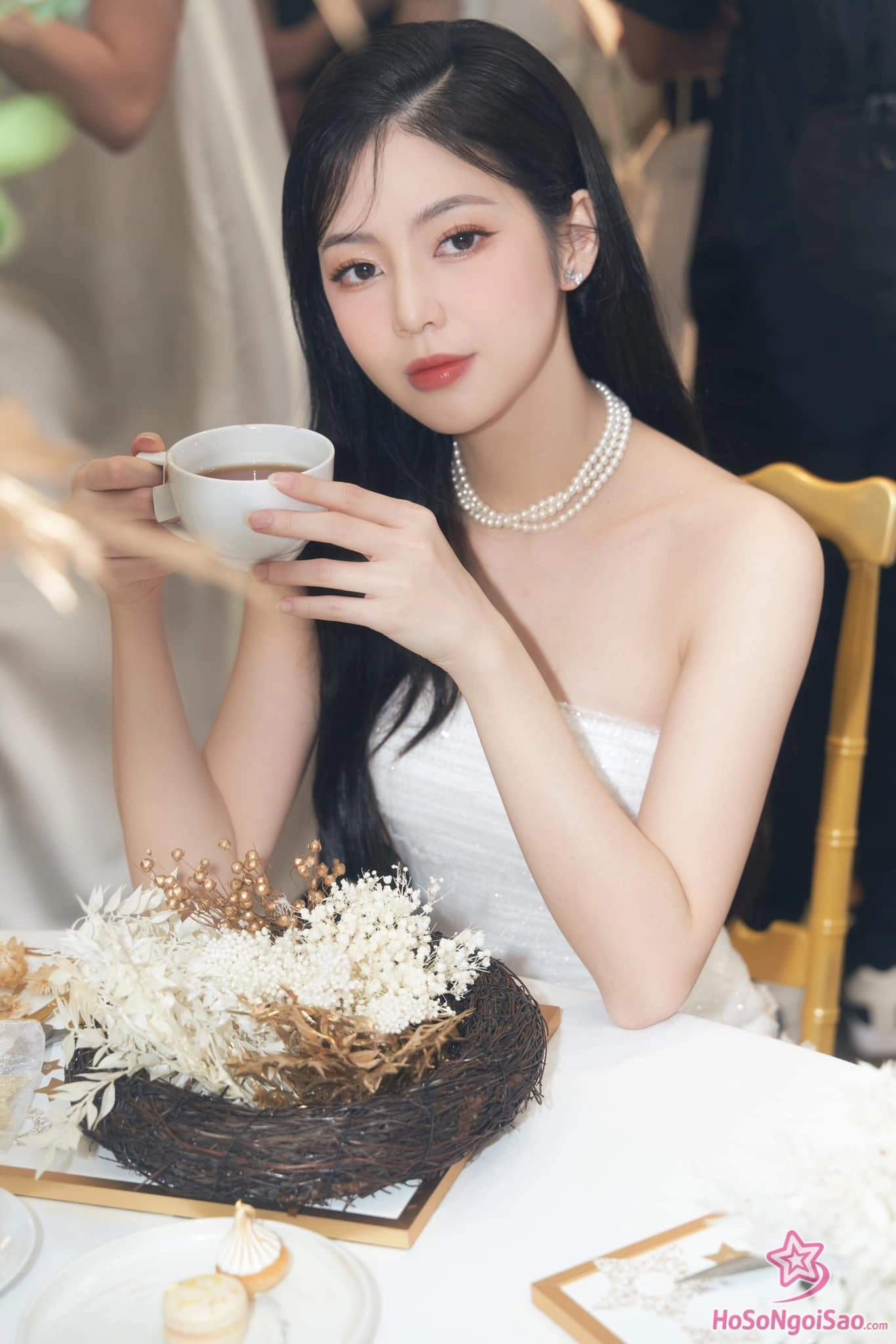 Liz Kim Cương Là Ai? Hành Trình Từ Trưởng Nhóm LIME Đến Nữ Ca Sĩ Solo Thực Lực