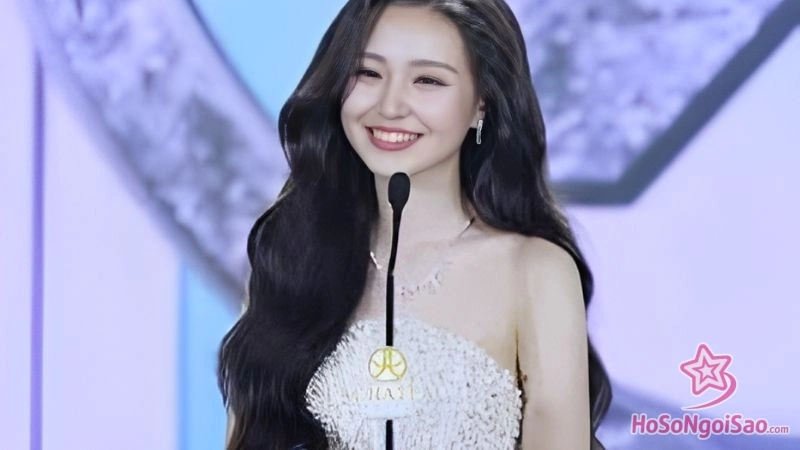 cac thanh tich sac dep truoc khi tro thanh a hau the gioi viet nam Lê Phương Khánh Như là ai? Profile Á hậu 1 Miss World Vietnam 2025 Các thành tích sắc đẹp trước khi trở thành Á hậu Thế giới Việt Nam