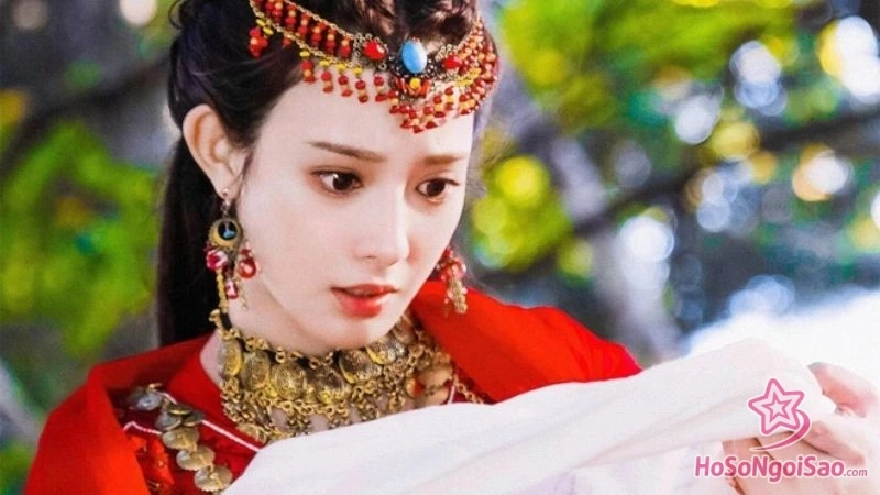 giai doan 2013 2015 banh tieu nhiem ben duyen nghe thuat voi vai tro mc Bành Tiểu Nhiễm: Từ "Nàng Thơ" Đông Cung Đến Hành Trình Chinh Phục Màn Ảnh Hoa Ngữ Giai đoạn 2013 - 2015: Bành Tiểu Nhiễm bén duyên nghệ thuật với vai trò MC