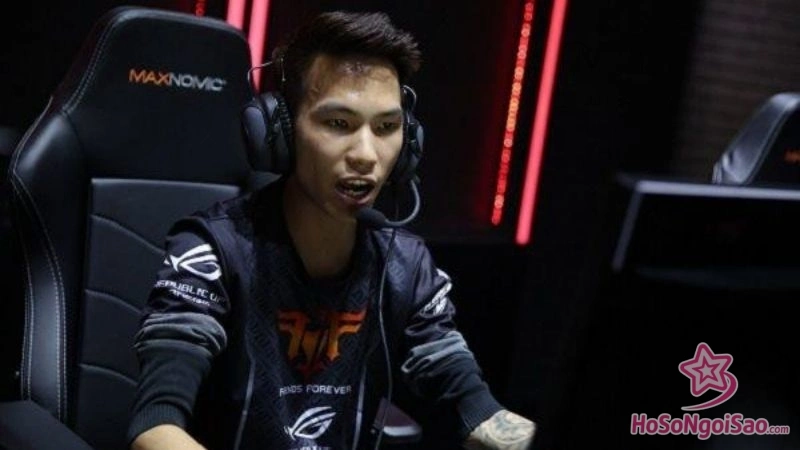 su nghiep thi dau chuyen nghiep cua tu sena than rung thieu may man Tiểu sử Tú Sena: Sự nghiệp lừng lẫy và những scandal chấn động Sự nghiệp thi đấu chuyên nghiệp của Tú Sena: "Thần rừng" thiếu may mắn