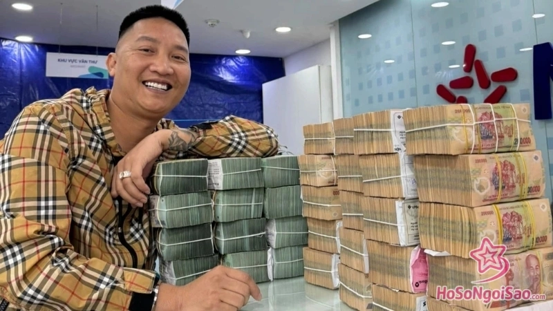 he sinh thai doanh nghiep cua huan hoa hong Huấn Hoa Hồng là ai? Tiểu sử, đời tư và những ồn ào mới nhất của Bùi Xuân Huấn Hệ sinh thái doanh nghiệp của Huấn Hoa Hồng
