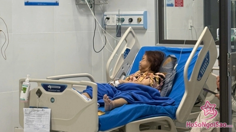 tinh trang suc khoe moi nhat cua siu black Siu Black là ai? Tiểu sử, sự nghiệp và cuộc đời nhiều biến cố của “Họa mi núi rừng Tây Nguyên” Tình trạng sức khỏe mới nhất của Siu Black