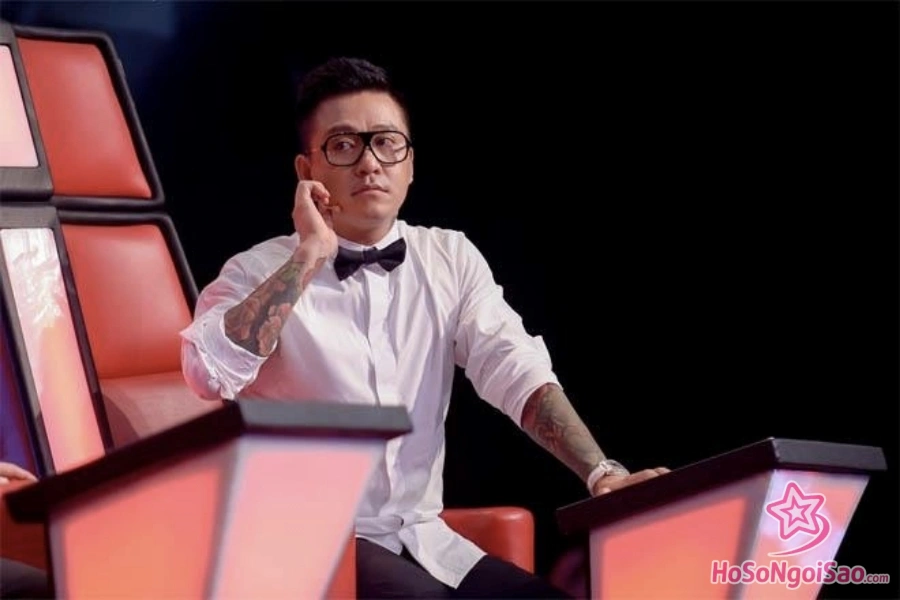 Tuan Hung lam huan luyen vien Giong hat Viet Tuấn Hưng là ai? Tiểu sử, sự nghiệp và gia đình nam ca sĩ Hà thành Tuấn Hưng làm huấn luyện viên Giọng hát Việt